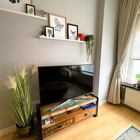 Appartement Stijlvolle Benedenwoning Singel