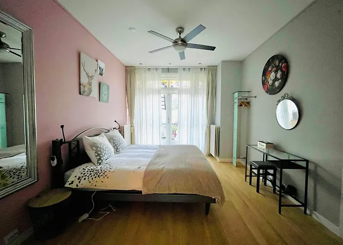 Stijlvolle Benedenwoning Singel *