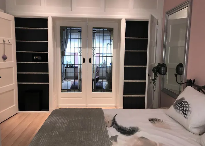 Stijlvolle Benedenwoning Singel *