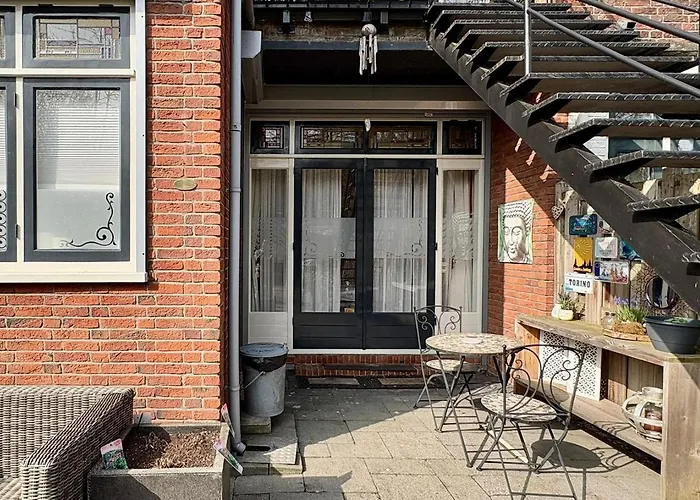 Stijlvolle Benedenwoning Singel