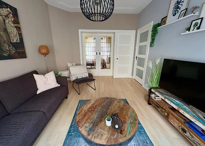 Stijlvolle Benedenwoning Singel * Dordrecht