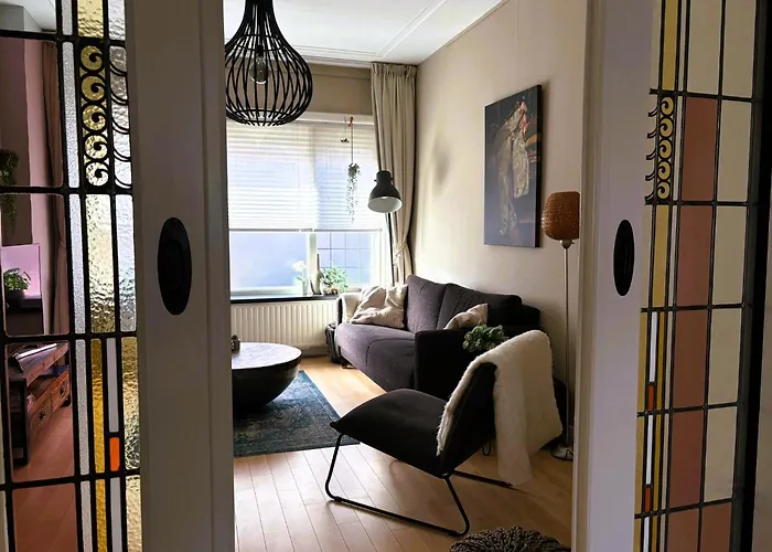 Appartement Stijlvolle Benedenwoning Singel *