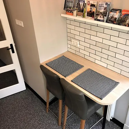 Gezellige Benedenwoning Singel
